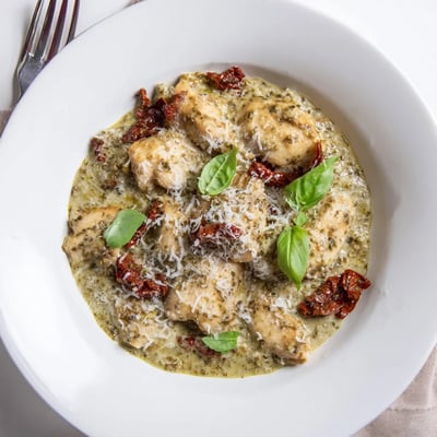 Creamy Pesto Marry Me Chicken